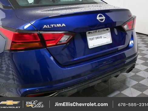Used 2024 Nissan Altima 2.5 SR FWD image 31