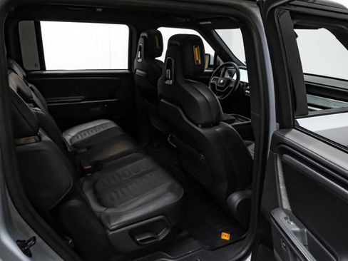 Used 2025 Rivian R1S Adventure AWD/4WD image 36