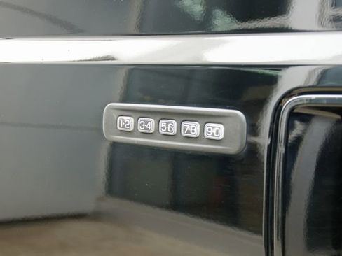 Used 2016 Ford F350 Lariat w/ Lariat Ultimate Package image 16