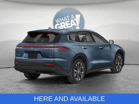 New 2026 Toyota Crown Signia w/ Advanced Technology Package AWD/4WD image 2