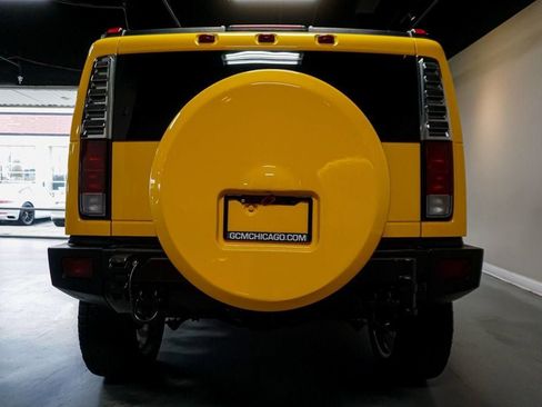 Used 2005 HUMMER H2 w/ Preferred Equipment Group image 18