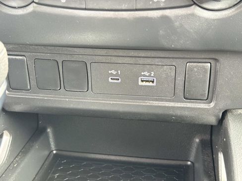 Certified 2024 Nissan Frontier SV image 25