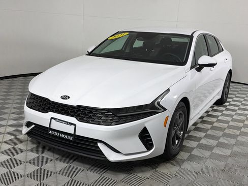 Used 2021 Kia K5 LXS image 8