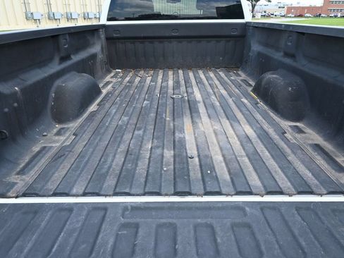 Used 2019 Chevrolet Silverado 3500 LT AWD/4WD image 35
