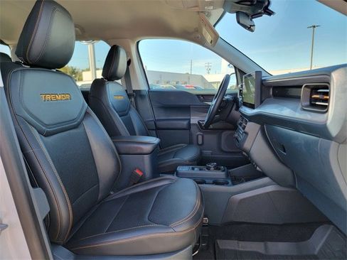 Certified 2025 Ford Maverick Tremor image 23