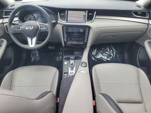 Used 2023 INFINITI QX50 Sensory image 2