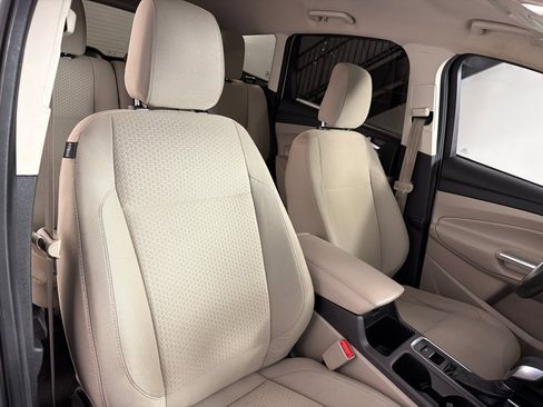 Used 2018 Ford Escape SE FWD image 24