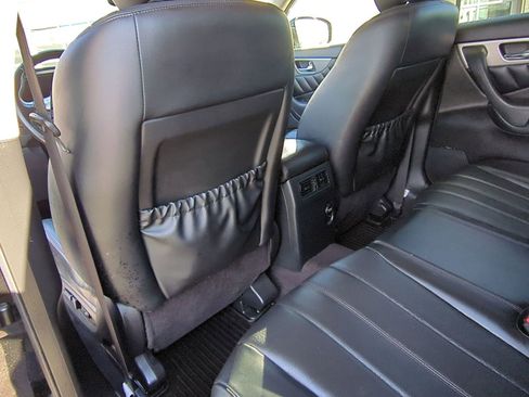 Used 2016 INFINITI QX70 AWD image 22