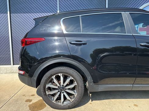 Used 2019 Kia Sportage EX w/ EX Premium Package image 5