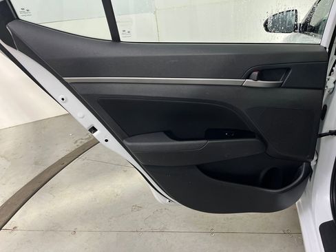 Used 2018 Hyundai Elantra Value Edition image 27