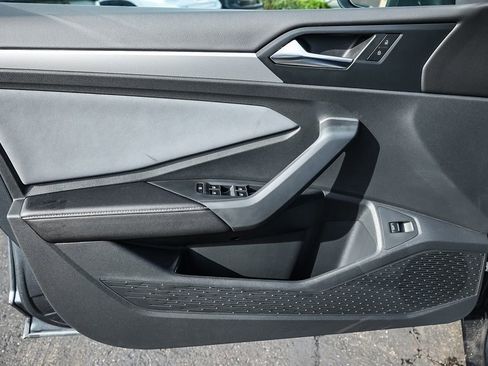 New 2026 Volkswagen Jetta SE image 33