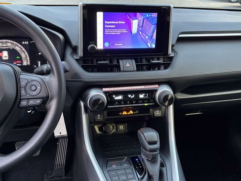 New 2025 Toyota RAV4 LE image 14