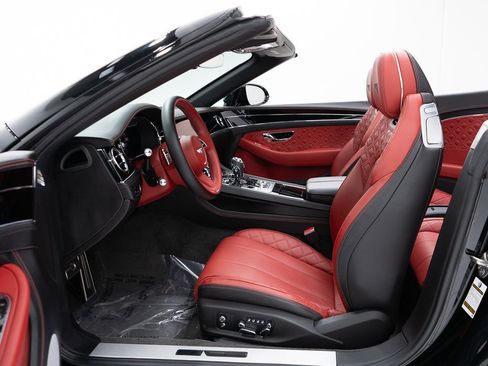 Certified 2021 Bentley Continental GT image 23