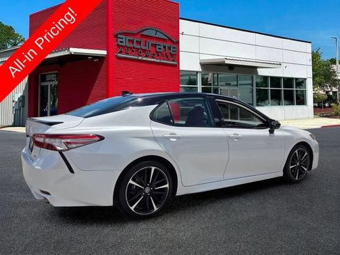 Used 2019 Toyota Camry XSE FWD image 5