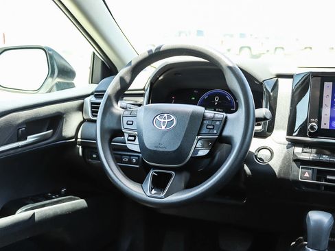 Used 2025 Toyota Camry LE FWD image 14