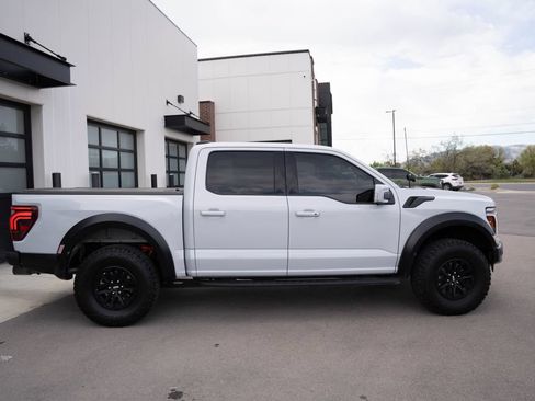 Used 2025 Ford F150 Raptor AWD/4WD image 11