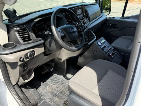 Used 2023 Ford Transit 250 Medium Roof w/ Ambulance Prep Package RWD image 12