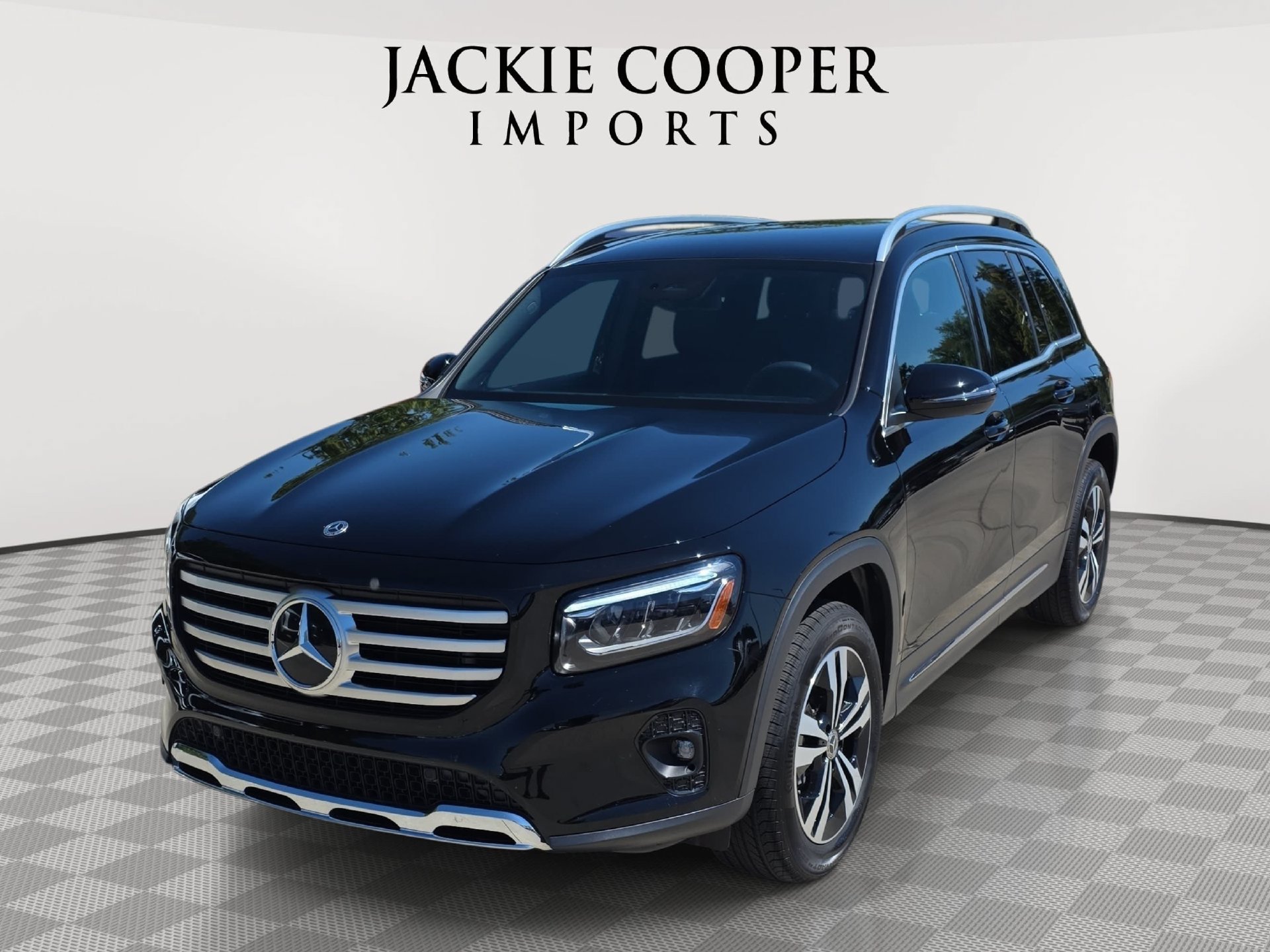 Certified 2025 Mercedes-Benz GLB 250 360° Tour