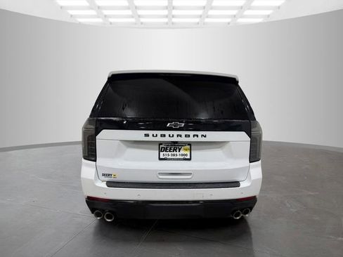 New 2026 Chevrolet Suburban Z71 w/ Comfort Package image 8