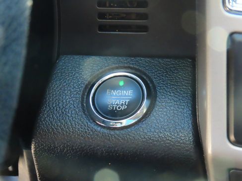 Used 2016 Ford F150 Lariat image 30