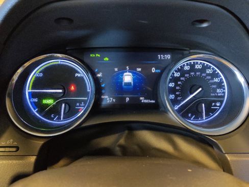 Used 2019 Toyota Camry XLE w/ Driver Assist Package image 23