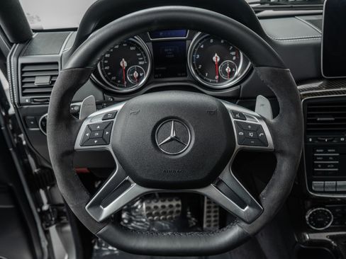 Used 2018 Mercedes-Benz G 550 Squared image 15