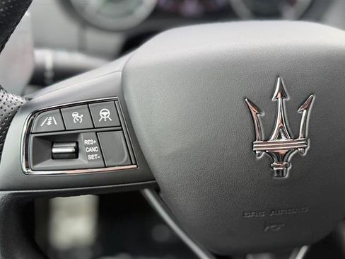 Used 2022 Maserati Ghibli Modena Q4 image 40