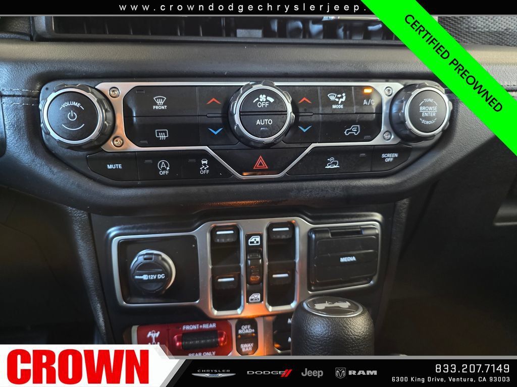 Certified 2025 Jeep Wrangler Unlimited Rubicon AWD/4WD image 28