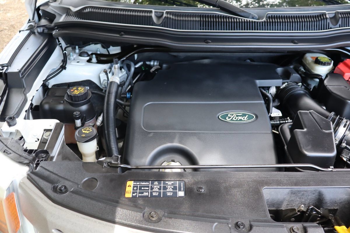 Used 2015 Ford Explorer 4WD image 39