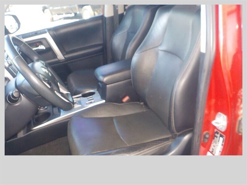 Used 2019 Toyota 4Runner Limited AWD/4WD image 2