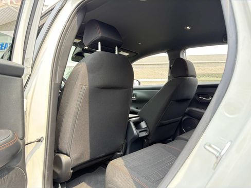 Used 2024 Honda HR-V Sport image 17