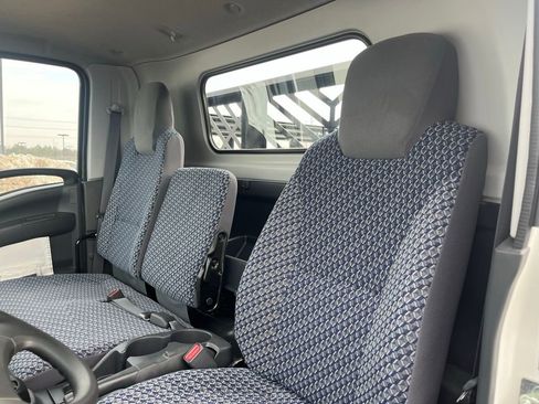 New 2024 Chevrolet Low Cab Forward image 10