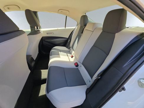 Used 2026 Toyota Corolla LE AWD/4WD image 19