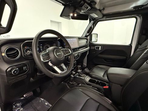 Used 2024 Jeep Wrangler Sahara w/ Technology Group image 14