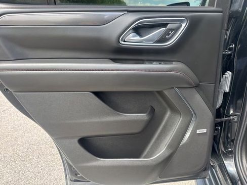 Used 2024 Chevrolet Tahoe RST image 10