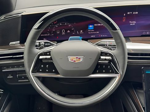 New 2026 Cadillac Escalade Luxury w/ Touring Package AWD/4WD image 24