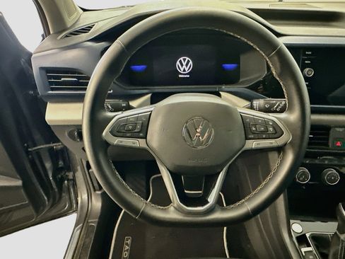 Used 2023 Volkswagen Taos SE w/ Panoramic Sunroof Package AWD/4WD image 18