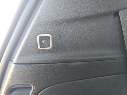 New 2026 Chrysler Pacifica Pinnacle w/ Trailer Tow Group image 9