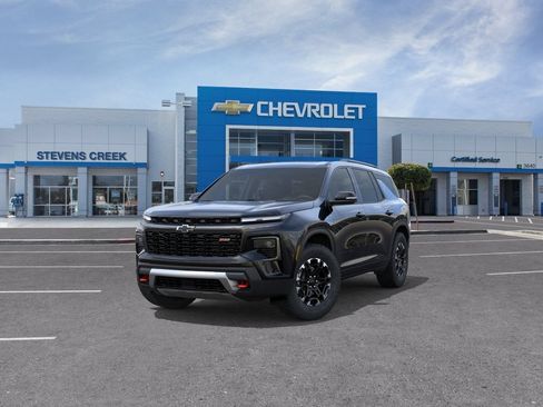 New 2027 Chevrolet Traverse Z71 w/ Driver Confidence Package AWD/4WD image 8