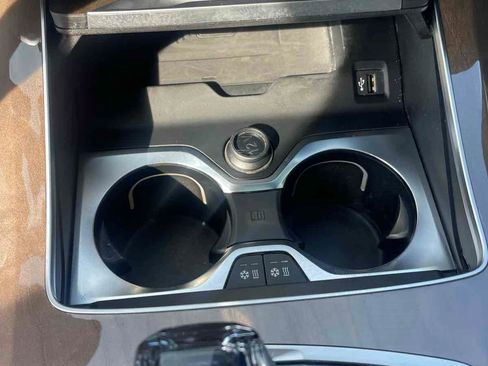 Used 2020 BMW X5 M50i w/ Executive Package image 13