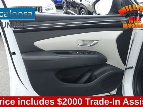 Used 2023 Hyundai Tucson SEL w/ Convenience Package FWD image 12