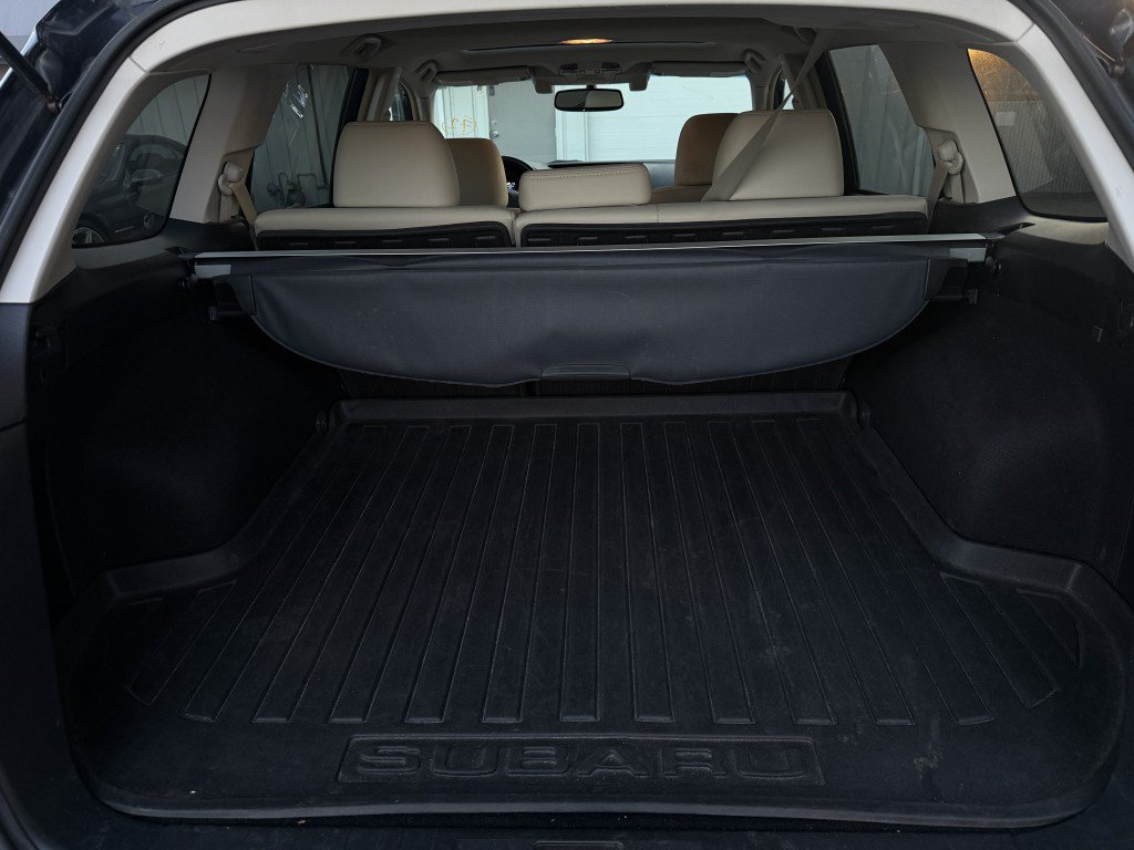 Used 2013 Subaru Outback 2.5i Limited AWD/4WD image 23