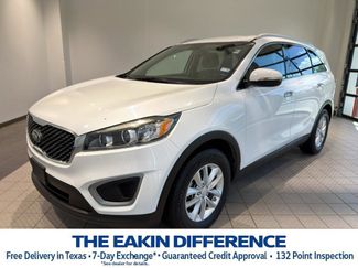 Used 2017 Kia Sorento LX w/ LX Convenience Package video 1