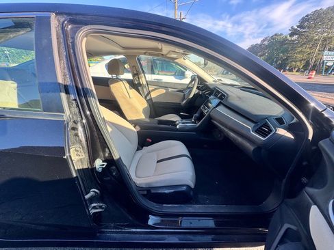Used 2016 Honda Civic EX image 5