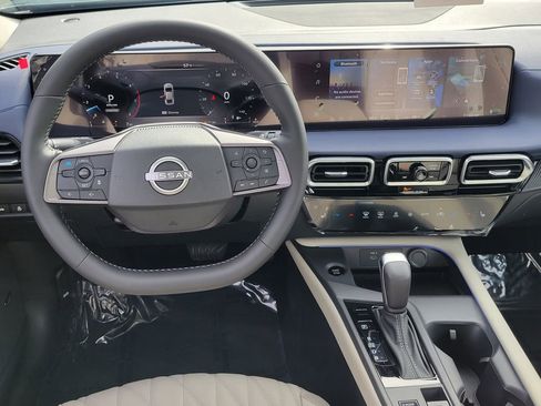 New 2026 Nissan Sentra SL w/ Floor Mat Package image 5