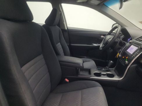 Used 2017 Toyota Camry LE FWD image 21