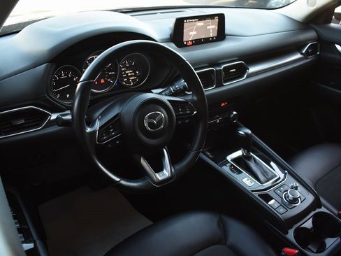 Used 2018 MAZDA CX-5 Touring image 17
