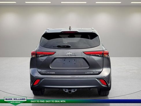 Used 2020 Toyota Highlander Limited image 5