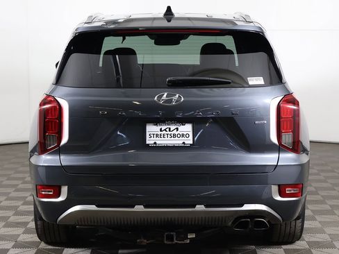 Used 2022 Hyundai Palisade Calligraphy image 18