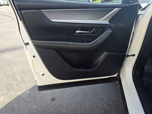 Used 2025 MAZDA CX-90 3.3 Turbo w/ Premium Sport Pkg image 24